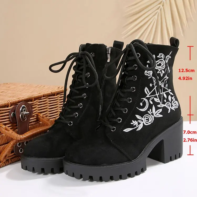 Street Fashion Punk - Botki damskie na platformie w kwiaty,