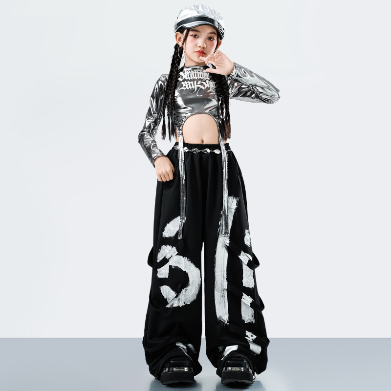 Koreański styl Y2K, streetwear – Street Fashion Dance recenzja i cena