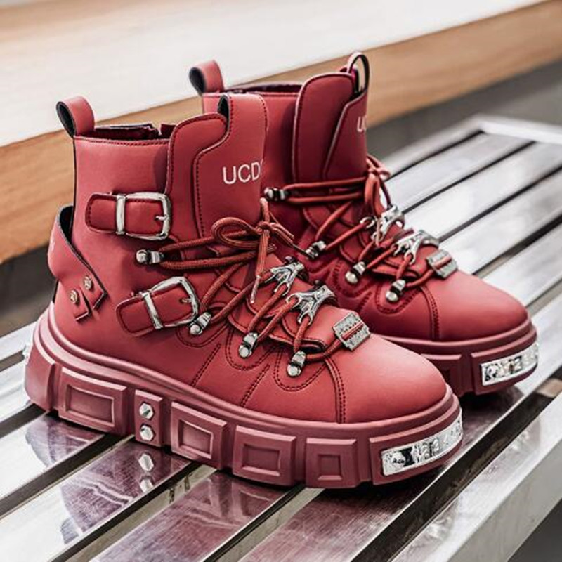 Modne czarne sneakersy męskie  – Street Fashion Punk recenzja i cena